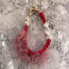 パラコード スマホハンドストラップ 赤×ホワイト キティー風