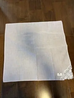 PIERRE BALMAIN レース装飾ハンカチ