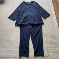ペプラムスーツ新品未使用 シワになりにく、 軽くて楽チン 卒業式や入学式などに！