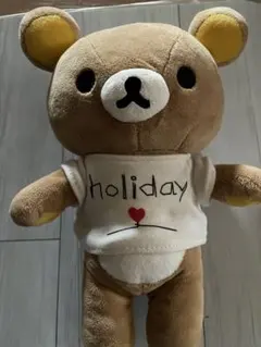 日*1様 リラックマ　コラボ ぬいぐるみストラップ　holiday 白 新品未使用タグ付き】リラックマ × holiday コラボぬいぐるみ