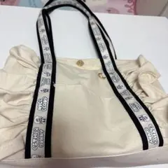 Item thumbnail for item d0a983f9-9fc6-4f5d-a67d-561980f4669e