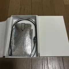 【新品】マルジェラ　スマホショルダーバッグ