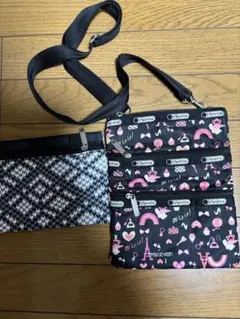 LeSportsac 3 zipショルダーバッグ　ポーチ2点まとめ売り