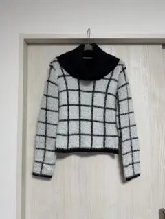 CECIL McBEE セシルマクビー 柔らかニット タートルニット