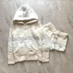 Item thumbnail for item 37cee9b6-988b-4d16-bb07-0763111c23cf