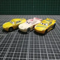 トミカ　カーズ　クルーズ・ラミレス　廃盤
