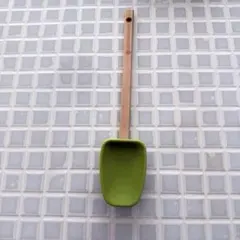 LE CREUSET クルーゼ スパチュラ　スプーン型