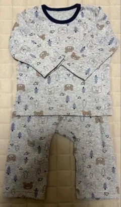 クマさん柄　裏起毛　パジャマ　90サイズ