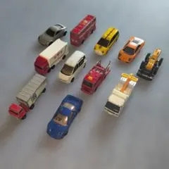 トミカ ミニカー まとめ売り 18台セット - メルカリ