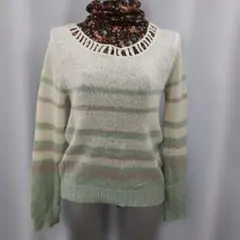 匿名配送　BE RADIANCE　ホワイト　グリーン&グレーストライプセーター