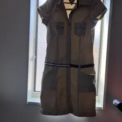 TOMYGIRL ベージュ 半袖 シャツワンピース　トミーフィルフィガー