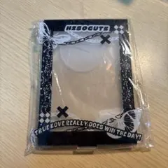 HISOCUTE トレカスタンド モノクロデザイン