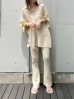 未使用　Ungrid ハーフスリーブ襟ニット・ニットフレアパンツセット売り