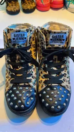 Item thumbnail for item 5d9460ed-42b3-43a3-9b5a-7609d1c7fb9c