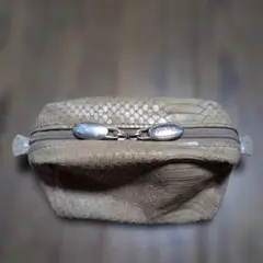 FURLA フルラ パイソン型押し ポーチ ベージュ