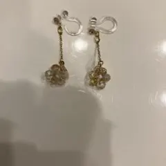 ビーズ　イヤリング