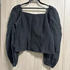 バルーンスリーブ 黒 長袖 トップス F