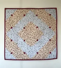 3112- ⑫ ログキャビン パッチワーク タペストリー 64ｘ64㎝