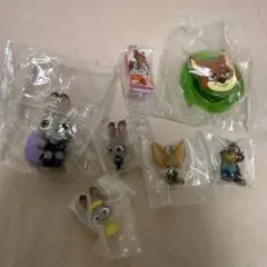 ズートピア　めじるしチャーム　カプセルトイ