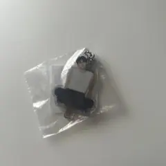 TXT ヨンジュン カプセルトイ アクリルキーリング 即購入⭕️