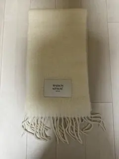 MAISON KITSUNÉ マフラーのサムネイル