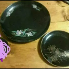 レトロ　黒い花柄のお皿のセット　和