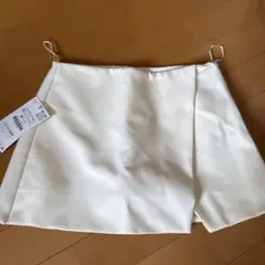 ZARA ホワイト インパン付きスコート