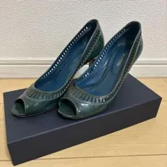 【美品】セルジオロッシ　Sergio Rossi エナメル パンプス グリーンのサムネイル