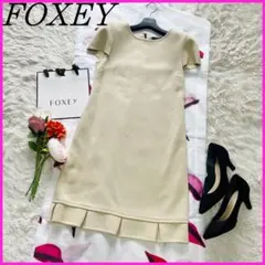 美品✨】フォクシー トップス ヴィオラトップ 2022年 38 カットワーク