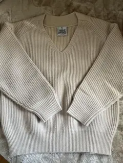 HAMILTON LAMBSWOOL Vネックニット