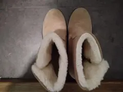 ベージュ スエード ムートンブーツ