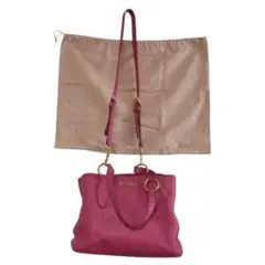 ✈ 美品　ミュウミュウ　ヴィッテロカリブ　本革 レザー　２WAY バッグ　ピンク