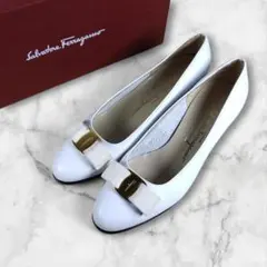 ロジェヴィヴィエ バックル ポインテッドトゥ パンプス ハイヒール 白