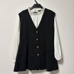 値下げ！黒 Vネック フレアベスト