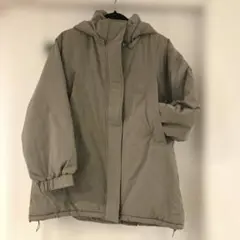 新品タグ付き　Honeys　カーキ 撥水　ファイバーダウンジャケット フード付き