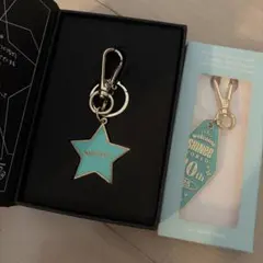 公式MY SHINEE WORLD キーホルダー ブレスレット 名札セット 公式MY SHINEE WORLD キーホルダー ブレスレット 名札セット - メルカリ