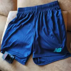 新品未使用)New Balanceレディース用！パンツ！Mサイズ！定価4950円