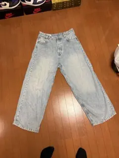 ZARA エクストラバギー　太め　Lサイズ程度のサムネイル