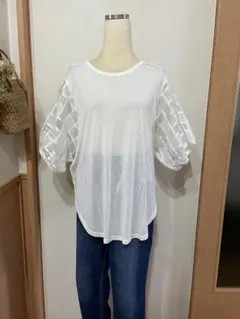 美品◆cawaii◆L◆袖シアープルオーバー◆ホワイトのサムネイル