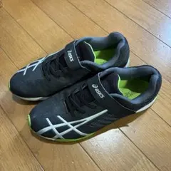 asics LAZERBEAM キッズスニーカー ブラック/グリーン　23.5