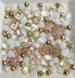 Item thumbnail for item 1d6d82fe-3872-4e0c-816c-c852d79a5ca1