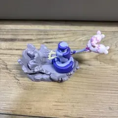 美品　ポケモン　デカヌチャン　フィギュア　デスクトップフィギュア