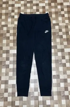 Nike ブラック ジョガーパンツ