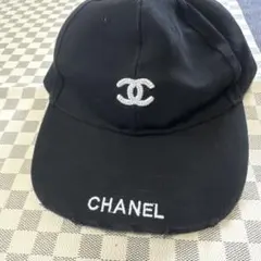 CHANEL ブラック刺繍キャップのサムネイル