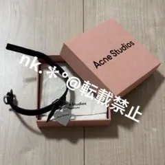 Acne Studios ハートフープピアス ゴールド - メルカリ