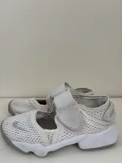 Item thumbnail for item d52584f3-fe65-4b4a-9665-048aa7de3f76