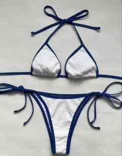 ホワイト/ネイビー トライアングルビキニ