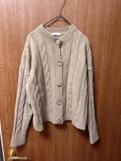 INOLVE ケーブルニットカーディガン　フリーサイズ