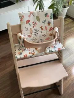 ストッケ トリップトリップ用　クッション　森柄