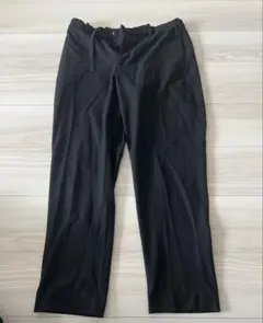 UNIQLO スマートアンクルパンツ